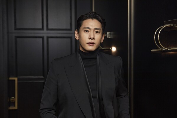 유태오, 美드라마 '더 리크루트2' 캐스팅…노아 센티네오와 뜨거운 만남[공식]