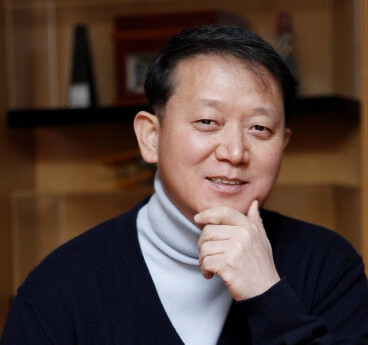40년간 매니져란 호칭을 사랑한김광수, 한류홀딩스 이끈다(종합)
