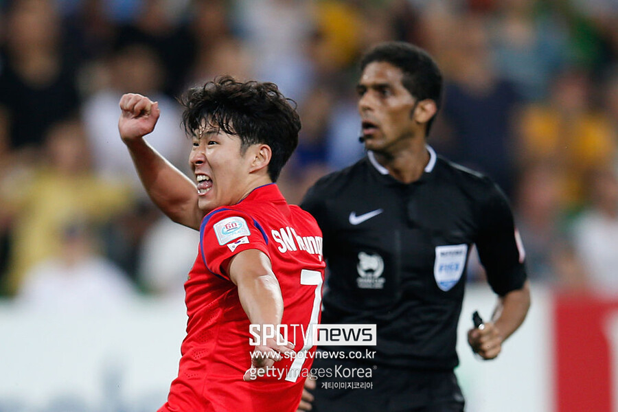▲ 손흥민이 한국 축구의 숙원인 아시안컵 우승을 목표로 카타르로 향한다