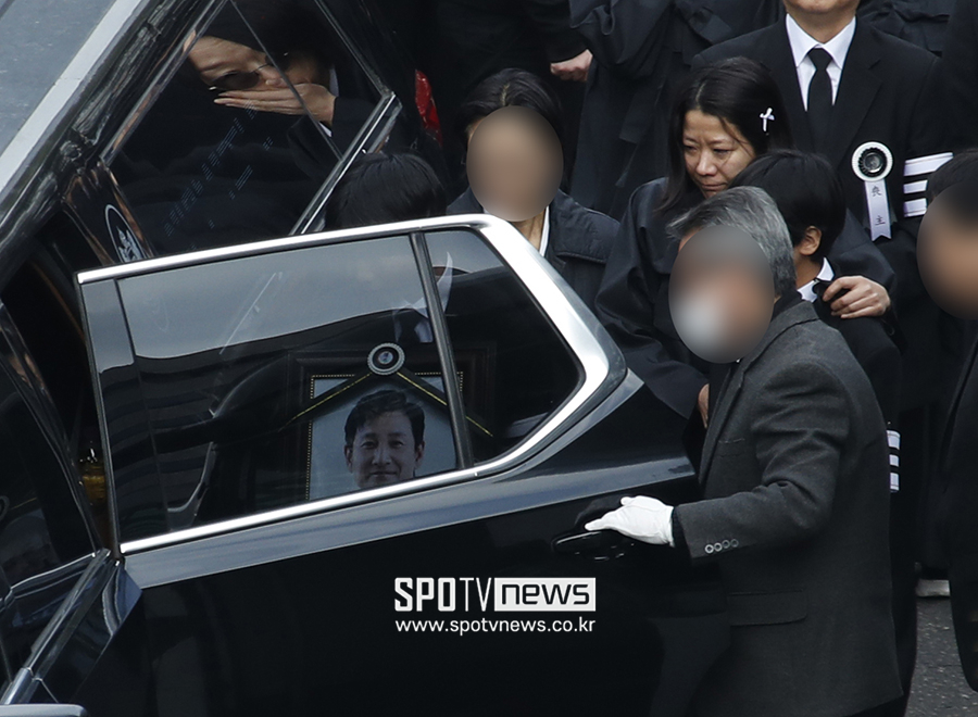 ▲  고 이선균 발인 ⓒ사진공동취재단