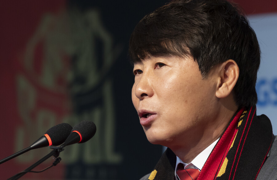 [SPO 현장]"일단 성적을 내겠다", FC서울 자존감 살리기 나선 김기동 신임 감독(일문일답)