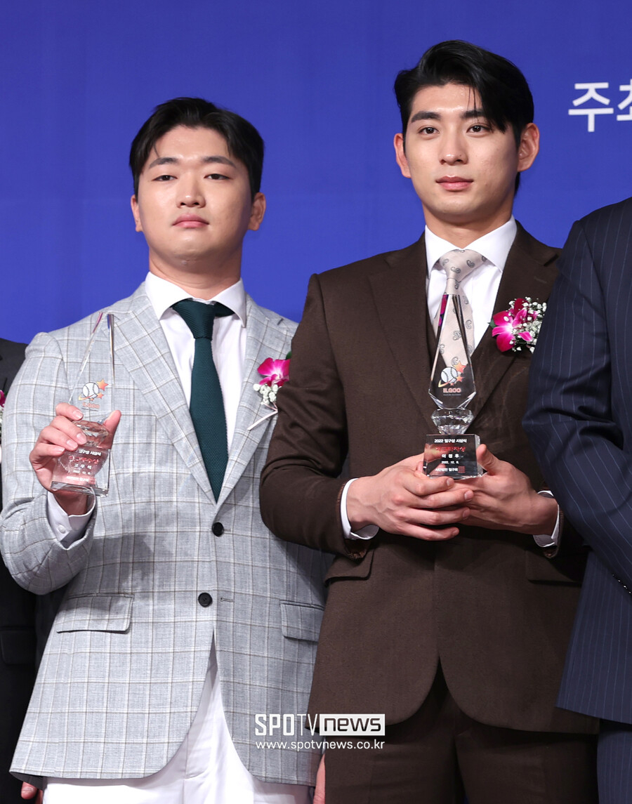 ▲이정후(오른쪽)와 고우석 ⓒ곽혜미 기자