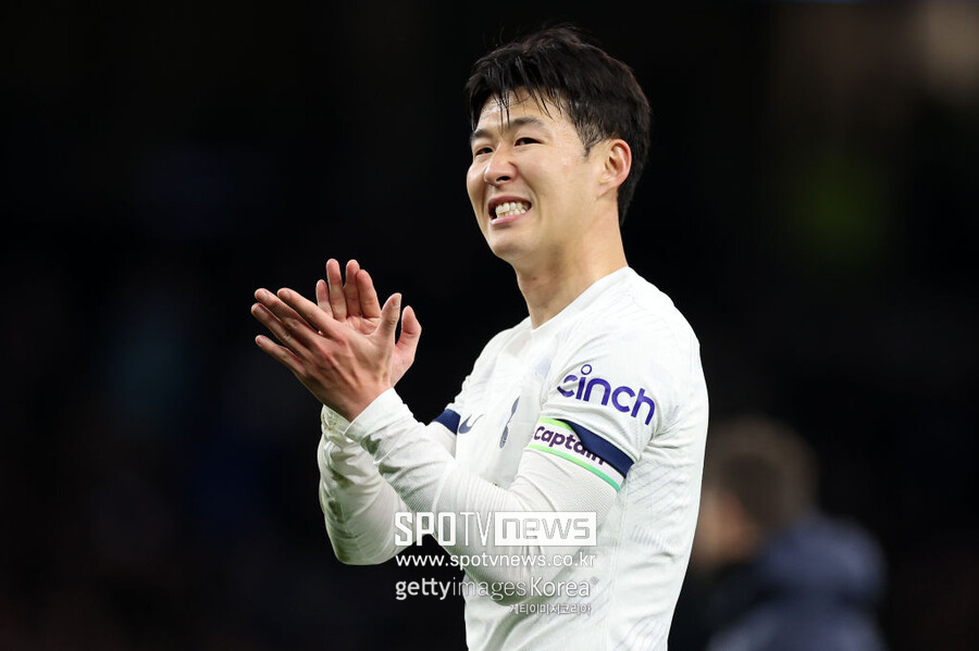 'PL 레전드'가 되고 있는 손흥민, 12월 이달의 선수 유력 → 경쟁자들 '전격 분석' → '4골 4도움' 공격 포인트 '최다'