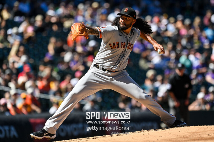 ▲ 선발 보강이 필요했던 메츠는 오랜 기간 견실한 선발로 활약했던 머네아를 낙점했다