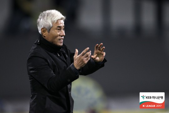 ▲  성남FC 감독 시절의 박경훈 단장 ⓒ한국프로축구연맹