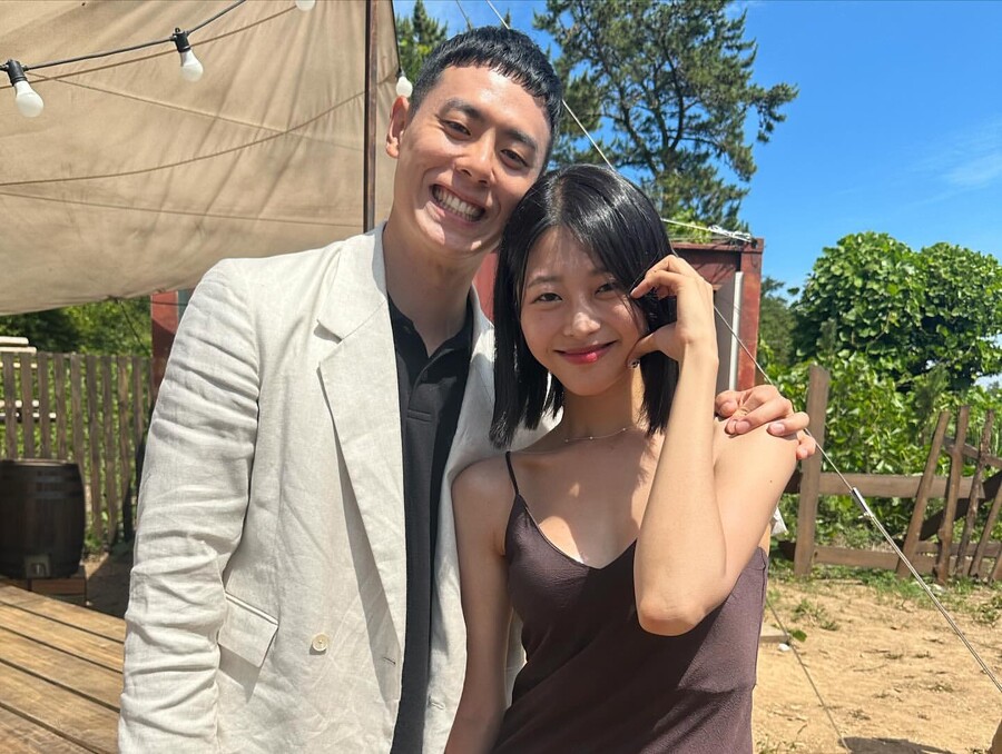 '솔로지옥3' 이관희, 최종커플 최혜선과 '어깨손 투샷' "후회는 없어"