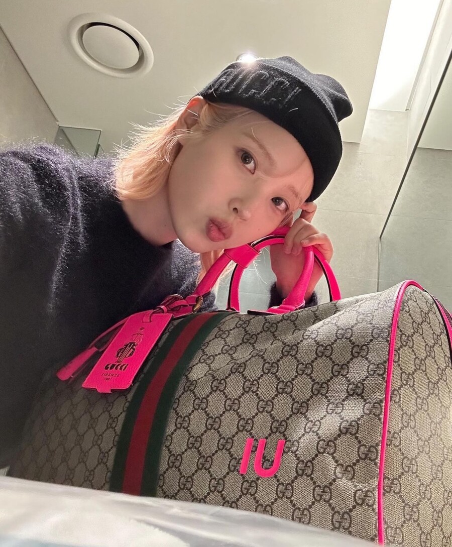 ▲ 아이유. 출처| 아이유SNS