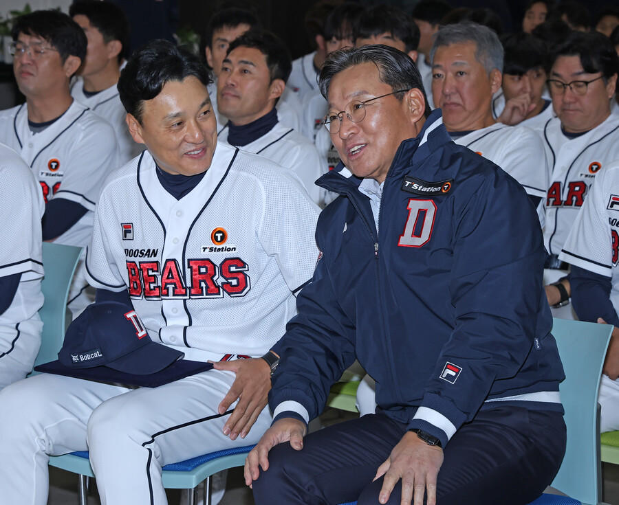 ▲ 두산 베어스 이승엽 감독(왼쪽)과 고영섭 사장 ⓒ 두산 베어스