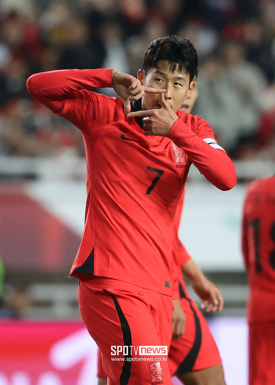 [아시안컵] 일본-이란 4골씩! 한국은 얼마나 넣을까…"바레인에 3~4골 가능"
