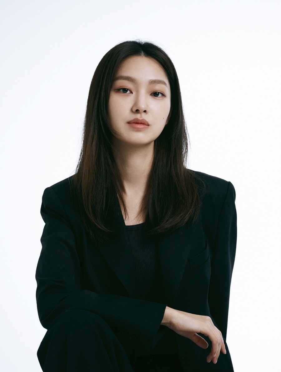 ▲ 최유화. 제공|클로버컴퍼니