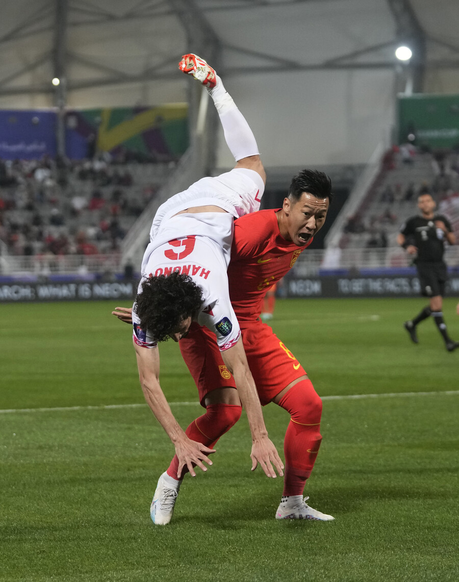 ▲ 아시안컵에 나선 중국 축구대표팀. 레바논과의 2차전을 앞두고 암운이 드리워졌다. ⓒ연합뉴스/REUTERS/AP/AFP
