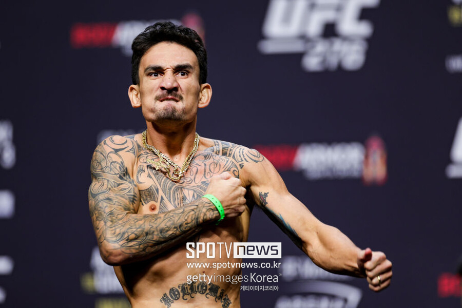 [오피셜] 정찬성 은퇴전 상대 할로웨이, UFC 300서 개이치와 BMF 타이틀전