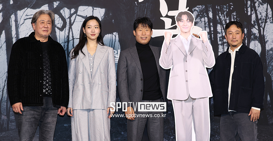 "안 보이는 것까지 찍었다"…'파묘' 최민식X김고은X유해진, 투잡 의심되는 파격 변신[종합] 