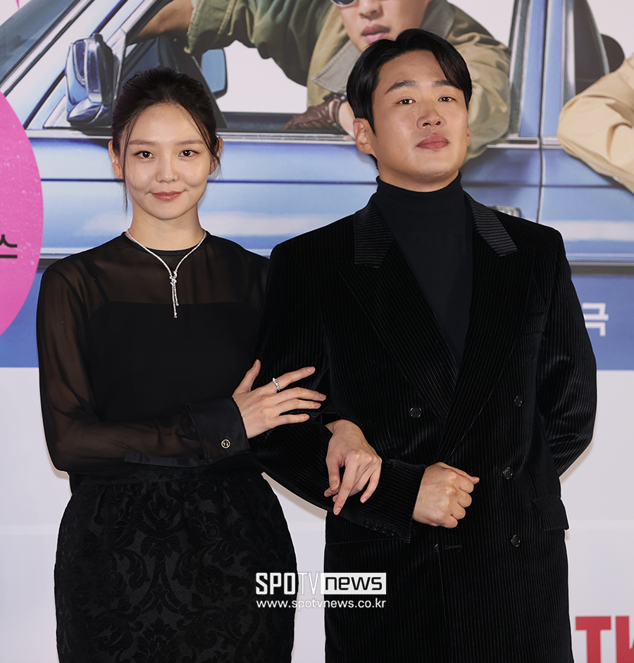 'LTNS' 안재홍X이솜 "19금 연기, 작전 맞춰 임무 수행하는 군인처럼"
