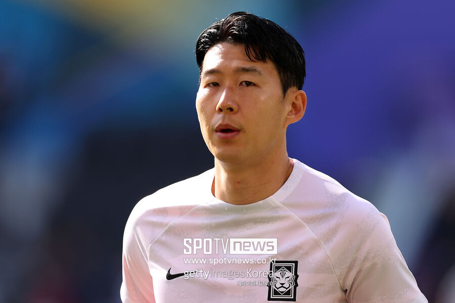 아시아 내에서는 적수가 없다! 손흥민, 통산 9번째 '아시아 발롱도르' 수상...김민재-호날두 제쳤다