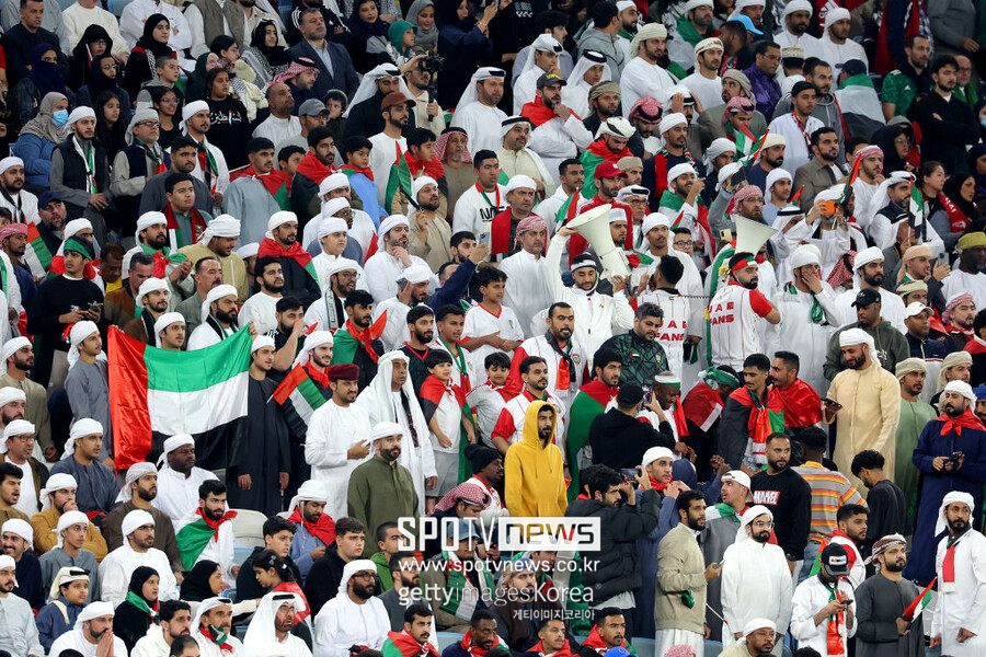 ▲ 벤투 감독이 이끄는 아랍에미리트(UAE) 축구대표팀은 19일 오전(한국시간) 카타르 알와크라 알자누브 스타디움에서 열린 2023 아시아축구연맹(AFC) 아시안컵 C조 조별리그 2차전에서 팔레스타인과 1-1 무승부를 거뒀다.