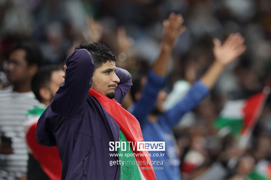 ▲ 벤투 감독이 이끄는 아랍에미리트(UAE) 축구대표팀은 19일 오전(한국시간) 카타르 알와크라 알자누브 스타디움에서 열린 2023 아시아축구연맹(AFC) 아시안컵 C조 조별리그 2차전에서 팔레스타인과 1-1 무승부를 거뒀다.