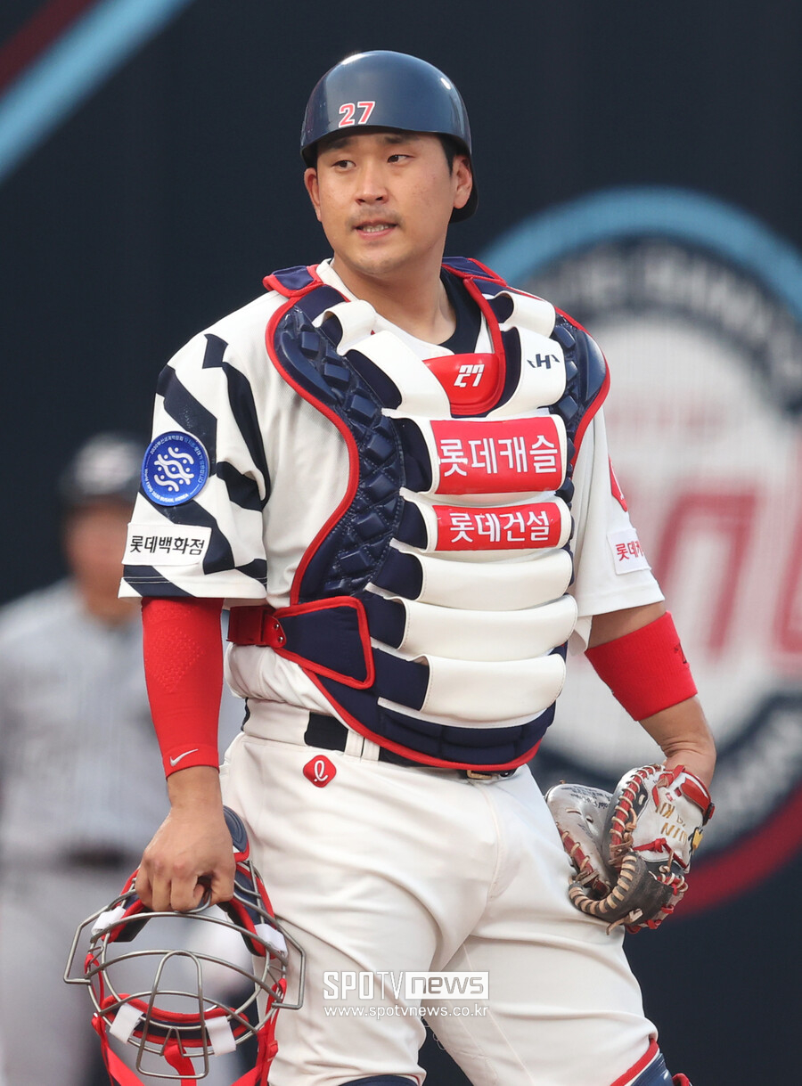 6승에 14홈런이 전부…170억 트리오가 살아야 롯데가 산다