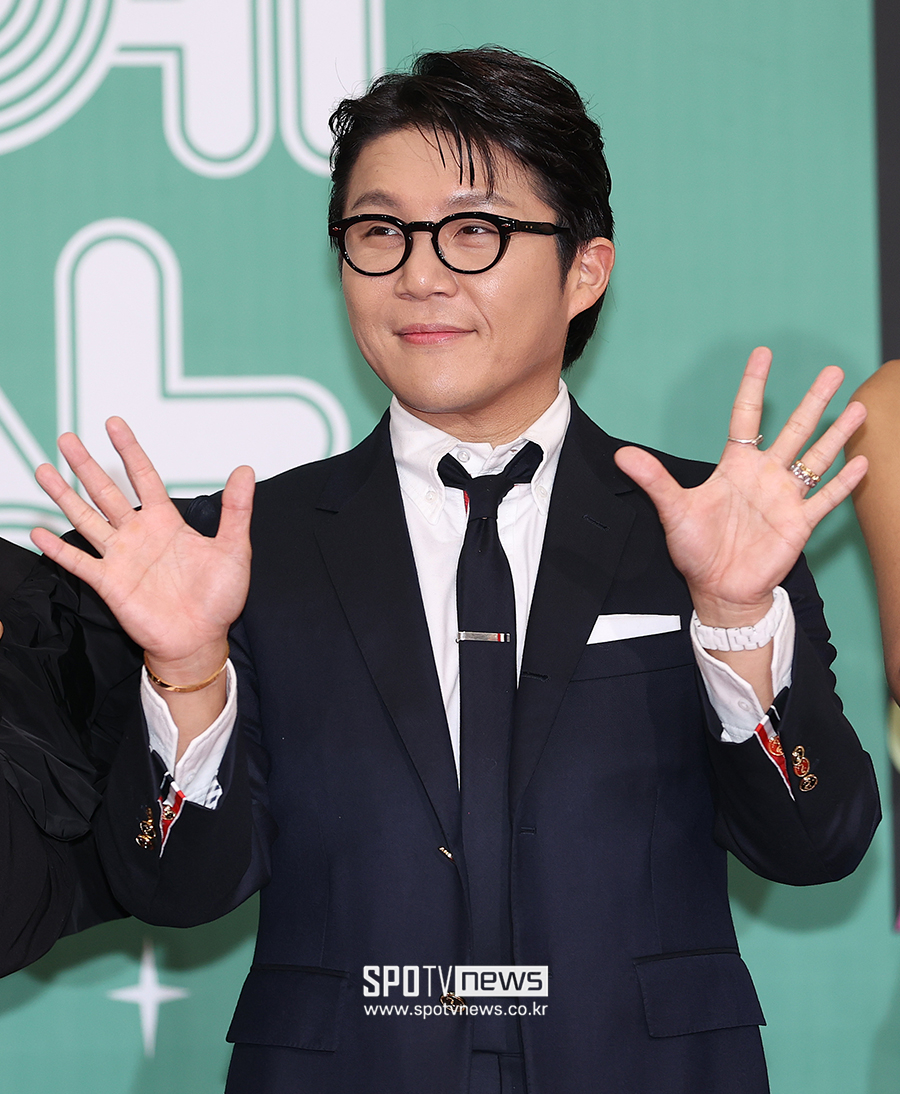 유재석도 "여친 의혹 제기"…'9세 연하♥' 조세호, 과거 발언 '재조명'[이슈S]