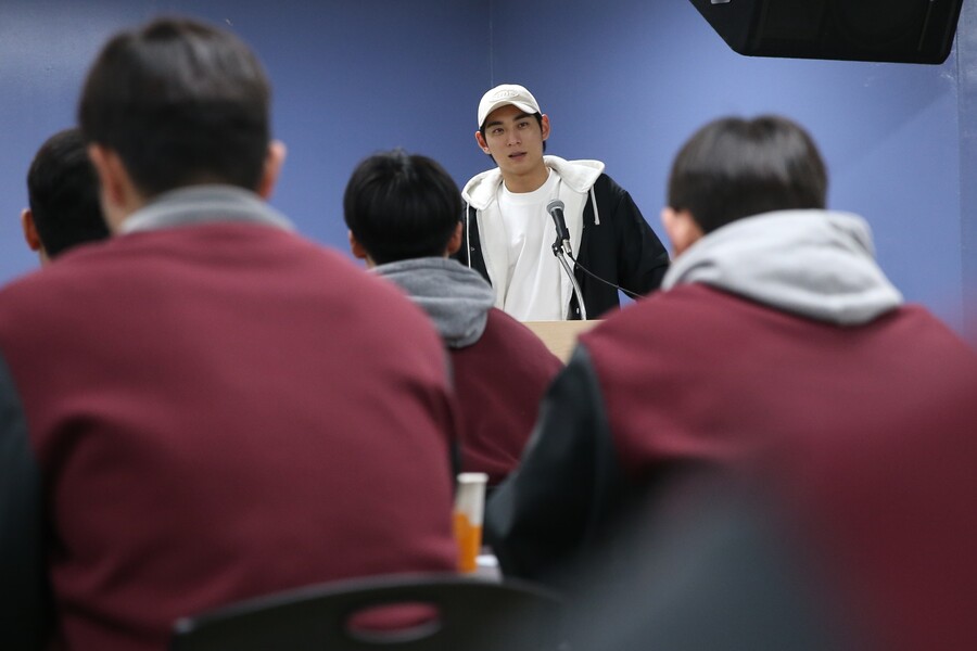 ML 꿈 이룬 이정후가 특별 강사로…키움, 신인 오리엔테이션 성료
