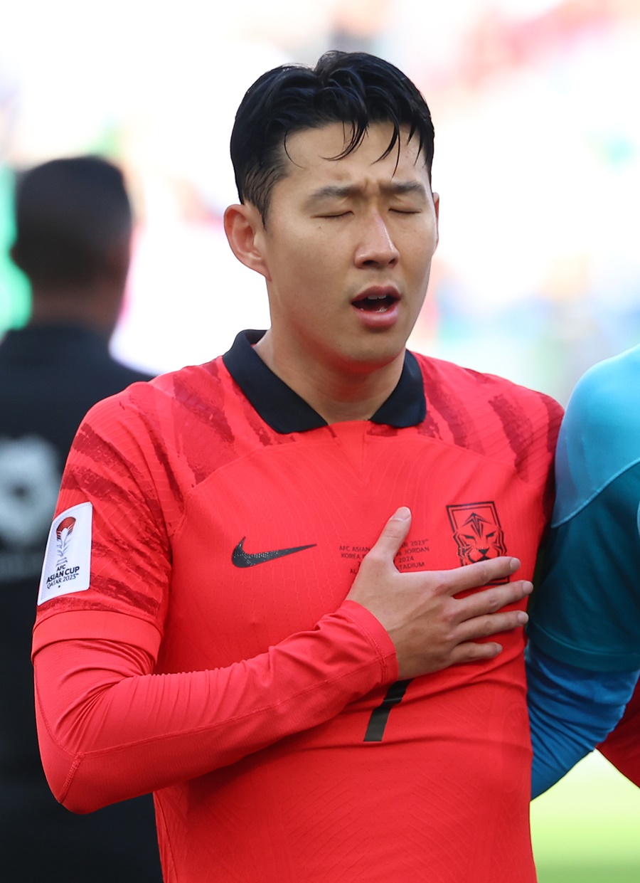 ▲ 22일 영국 언론 '풋볼런던'은 2023 아시아축구연맹(AFC) 카타르 아시안컵에 차출된 손흥민이 언제 복귀할 수 있는지 알아볼 만큼 복귀 시점에 큰 관심을 보였다.  ⓒ연합뉴스
