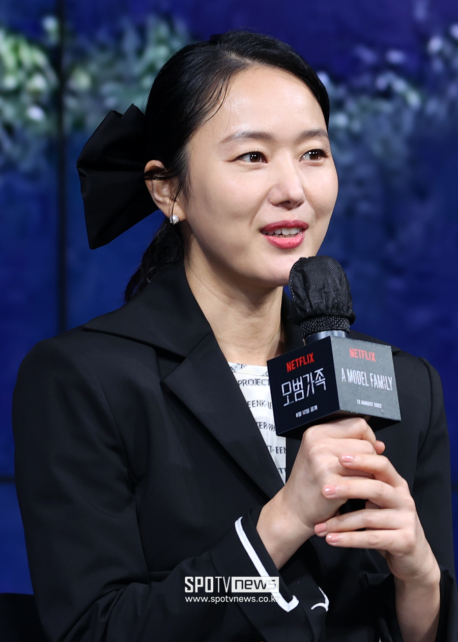 '한의사♥' 윤진서, 7년 만에 득녀 "산모·아기 모두 건강"[공식입장]