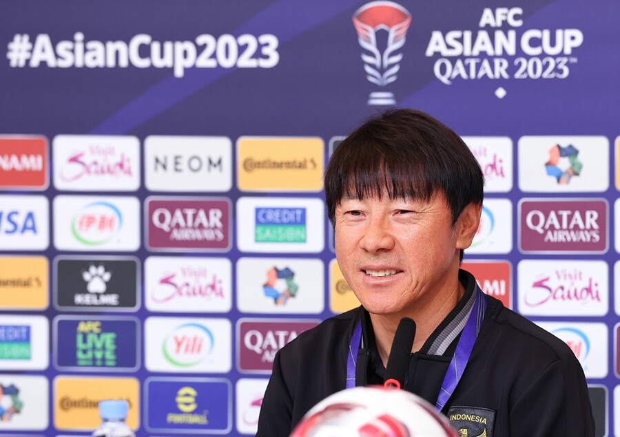 [아시안컵] '일본 잡고 16강 도전' 신태용 감독 "일본은 내가 가장 잘 안다" 자신감