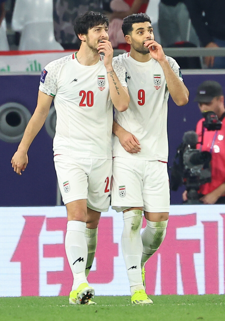 ▲ 파울로 벤투 감독이 이끄는 아랍에미리트(UAE)는 24일 오전 0시(한국시간) 카타르 알 라이안 에듀케이션시티 스타디움에서 열린 2023 아시아축구연맹(AFC) 아시안컵 C조 조별리그 최종전에서 이란에 1-2으로 졌다 ⓒ연합뉴스