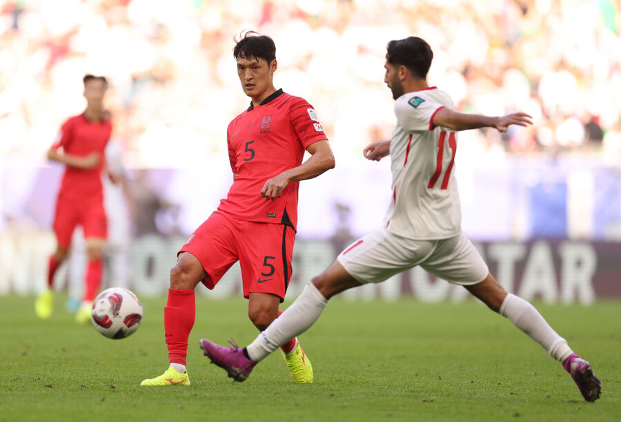 ▲ 말레이시아와 2023 AFC 아시안컵 조별리그 최종전을 앞둔 한국 축구대표팀의 고민은 카드 관리다. 7장의 옐로 카드를 받아 관리가 필요해졌다. ⓒ 연합뉴스