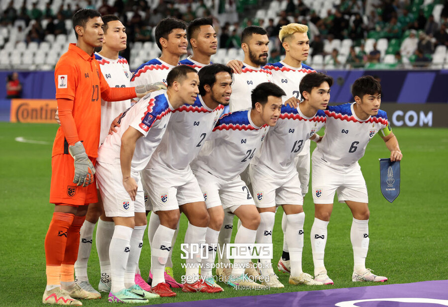 ▲ 로베르토 만치니 감독이 이끄는 사우디아라비아 축구대표팀은 26일(한국시간) 카타르의 에듀케이션 시티 스타디움에서 열린 아시아축구연맹(AFC) 2023 아시안컵 조별리그 F조 3차전에서 태국과 0-0 무승부를 거뒀다. 이날 결과에 따라, 사우디는 F조 1위로 16강에 진출하며 한국과 16강에서 맞붙게 됐다. 