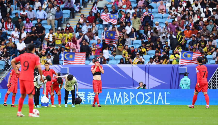 ▲ 한국 대표팀은 25일 카타르 알 와크라 알 자누브 스타디움에서 열린 2023 아시아축구연맹(AFC) 아시안컵 E조 조별리그 최종전에서 말레이시아와 3-3으로 비겨 E조 2위로 16강에 진출했다 ⓒ연합뉴스