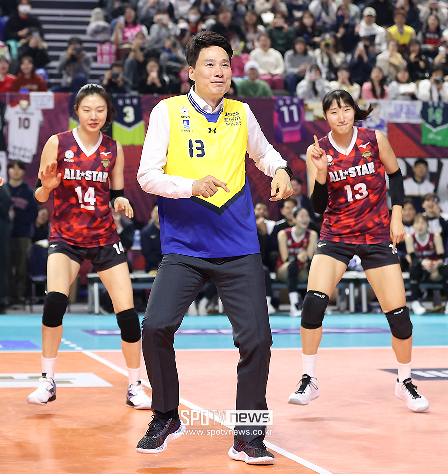 ▲ 강성형 감독 ⓒ곽혜미 기자