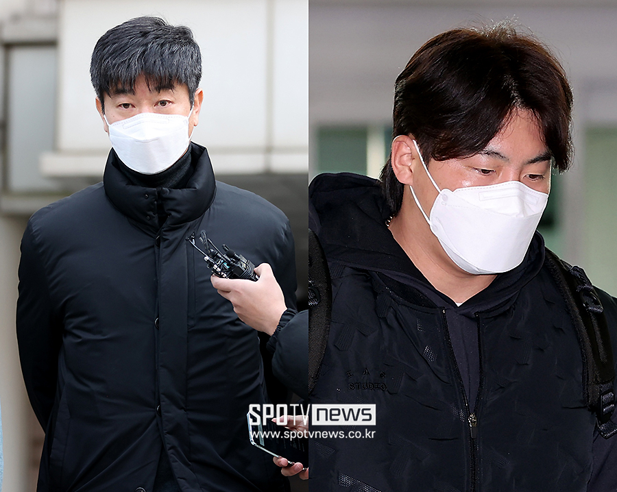 '배임수재 혐의' 김종국 전 감독 뒷짐 지고 법원 출석…'잘못 없는' 선수단은 고개 숙인 채 캠프 출국