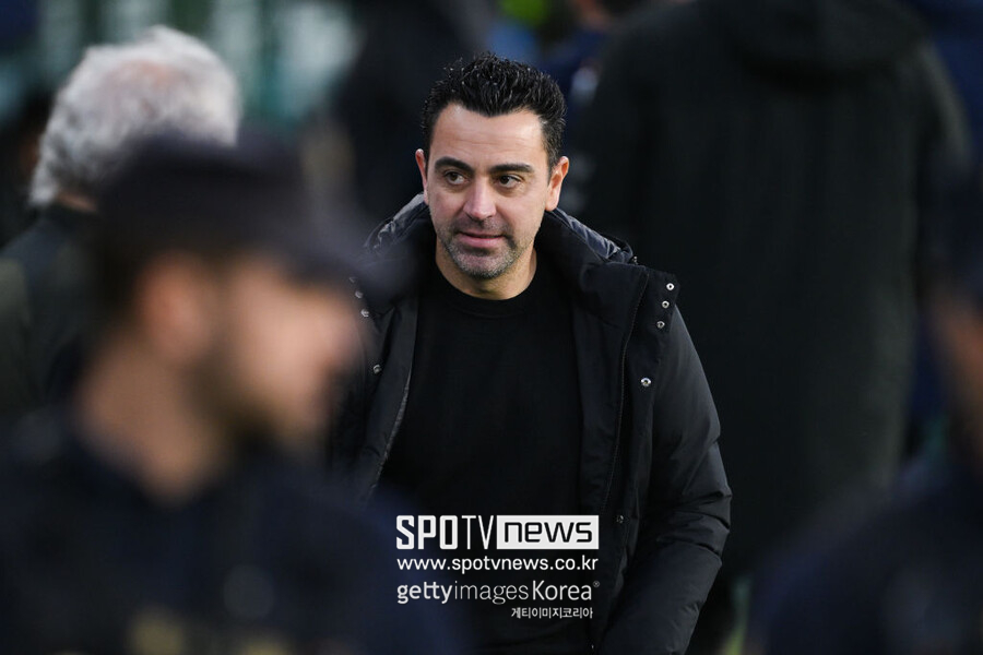 ▲ 이번 시즌을 끝으로 사임하는 사비 에르난데스 감독이 향후 FC 바르셀로나 벤치로 돌아올 가능성을 내비쳤다.