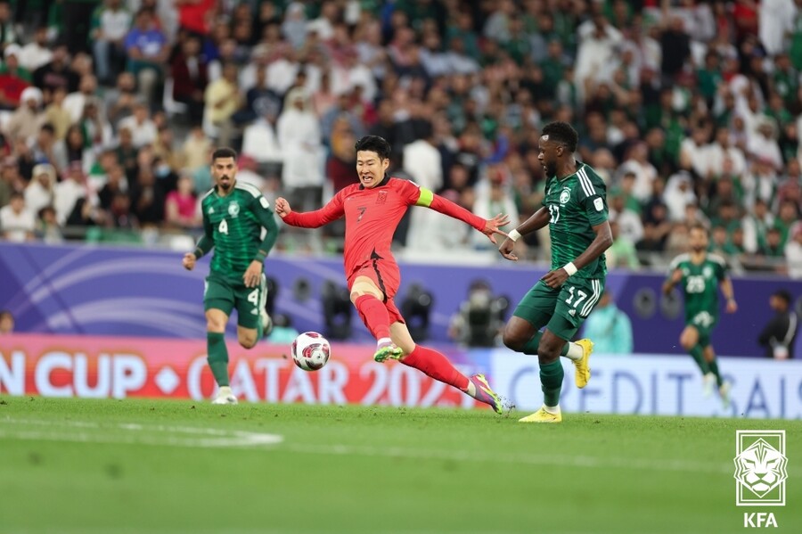 ▲ 사우디아라비아를 꺾고 2023 AFC 아시안컵 8강에 진출한 클린스만호  ⓒ대한축구협회