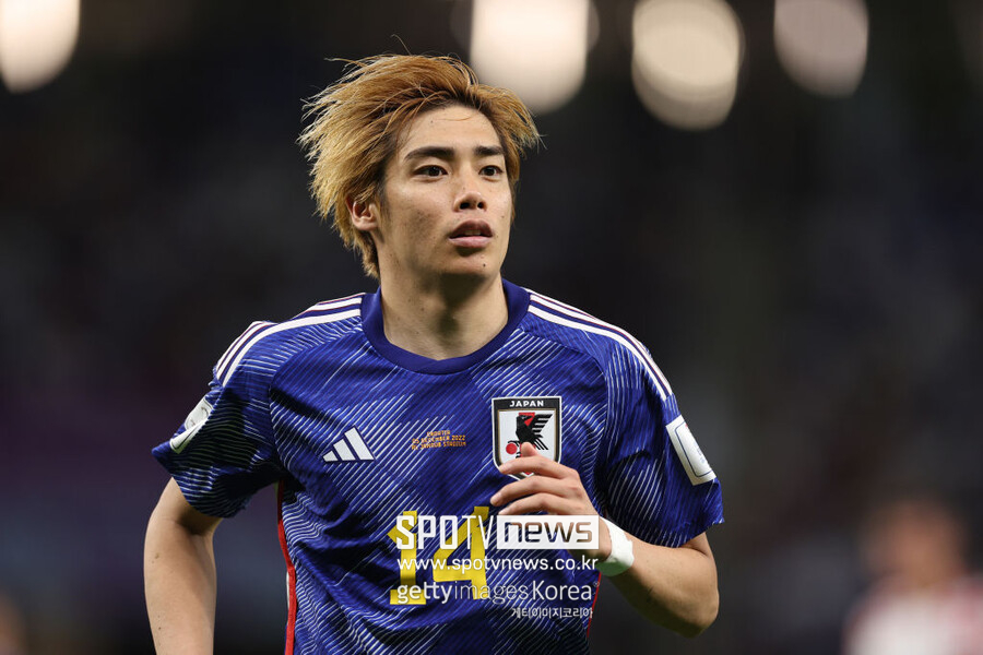 ▲ 일본축구협회(JFA)는 2일(한국시간) 성범죄 혐의를 받고 있는 이토 준야를 대표팀에서 내보낼 것이라 발표했다. 앞서 JFA는 이토와 함께 아시아축구연맹(AFC) 2023 카타르 아시안컵 동행을 이어갈 것이라 전했다. 하지만 고작 하루가 지나기도 전, 결정을 번복하며 이토의 대표팀 퇴출을 결정했다.