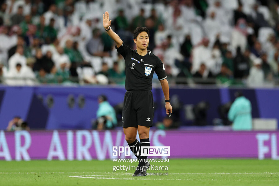 ▲ 사우디와 태국의 경기를 관장했던 김희곤 주심