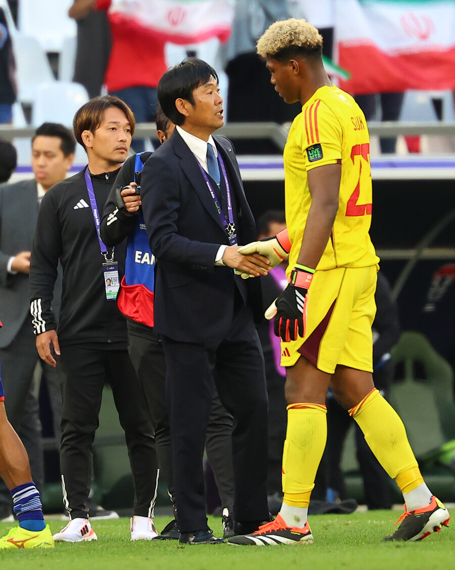 ▲ 일본 언론 '스포츠 호치'는 5일 "2023 아시아축구연맹(AFC) 카타르 아시안컵에 출전했던 대표팀이 돌아왔다. 모리야스 하지메 감독을 비롯한 스태프와 선수 5명, 훈련 파트너로 갔던 이들이 도쿄 하네다 국제공항을 통해 귀국했다"고 전했다.  ⓒ연합뉴스