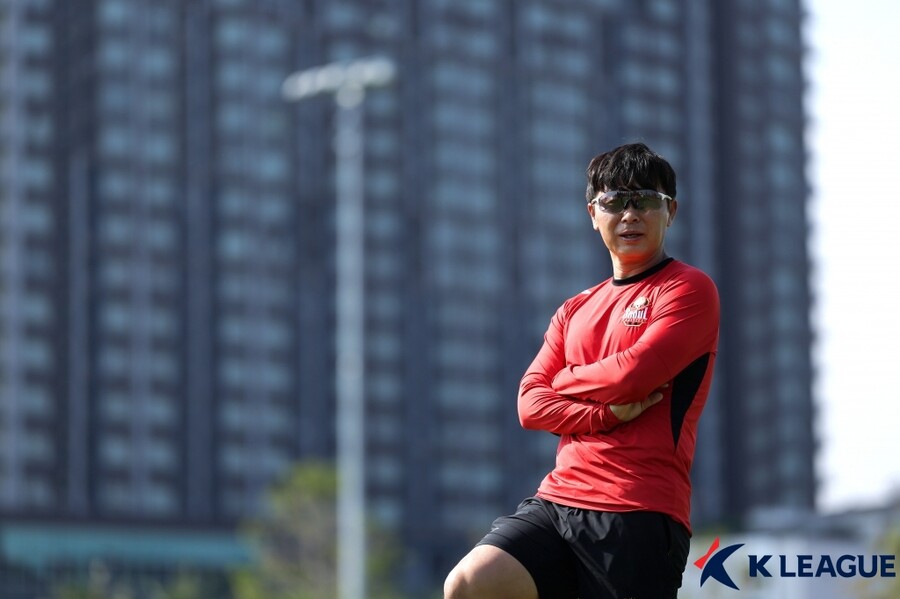 ▲ 2024시즌을 대비해 태국 전지훈련에 열중하던 김기동호 FC서울  ⓒ한국프로축구연맹