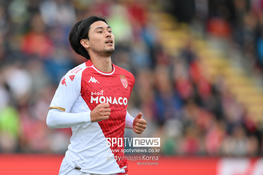 ▲ 일본 축구 국가대표 다쿠미 미나미노는 아시안컵이 끝나고 24시간도 되지 않아 리그 경기에 출전했다.
