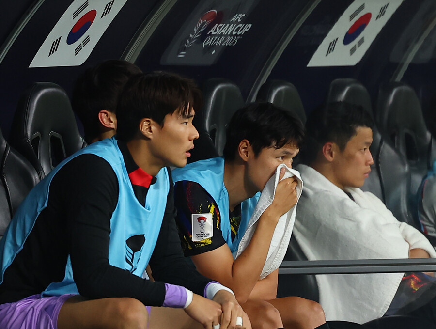 ▲ 요르단에 0-2로 밀리면서 싸늘하게 식어 버린 축구대표팀 벤치. ⓒ연합뉴스