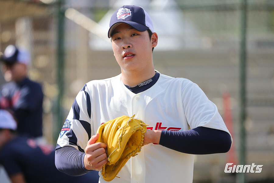 '155km의 사나이' 롯데 마운드의 히든카드, 개막전 시즌아웃 악몽은 잊었다