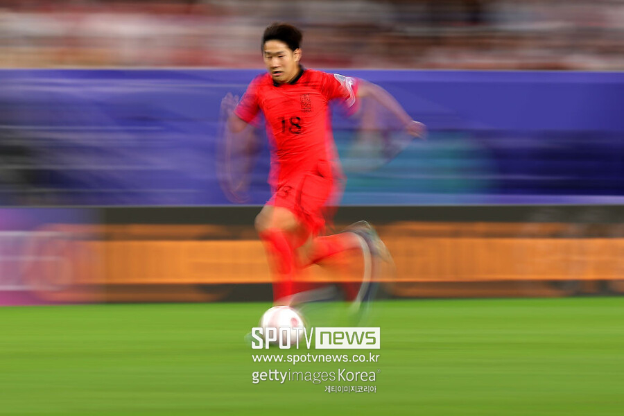 ▲ 파리 생제르맹(PSG)의 루이스 엔리케 감독은 2023-24시즌 프랑스 리그앙 21라운드 LOSC릴전이 열리기 하루 전인 10일(한국시간) 공식 기자회견을 통해 이강인에게 휴식을 부여할 것이라 전했다. 아시아축구연맹(AFC) 2023 카타르 아시안컵을 치르고 온 이강인을 배려하는 결정이었다. 