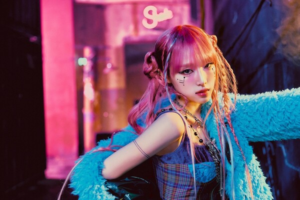 최예나, 오리콘 주간 상위권→아이튠즈 호성적…글로벌 대세로 '주목'