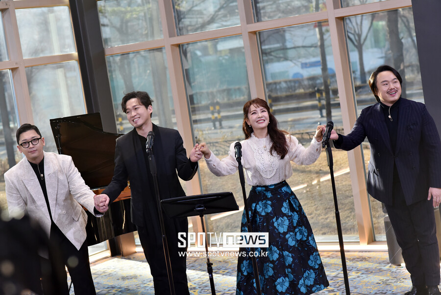 [포토]'당신이 있는 그곳, 오페라 하우스' 정태양-이동규-임선혜-최원휘의 한 무대를...