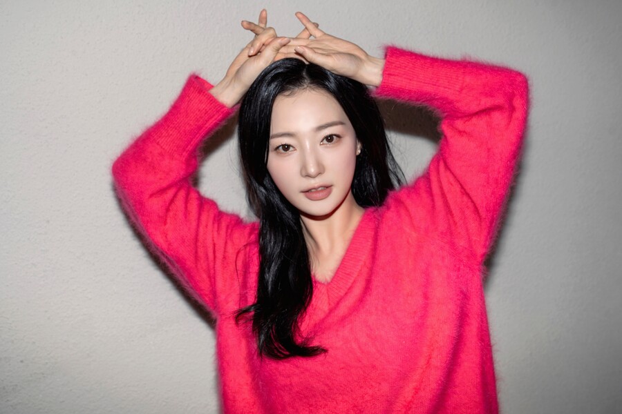 ▲ 내 남편과 결혼해줘 송하윤. 제공| 킹콩 by 스타쉽