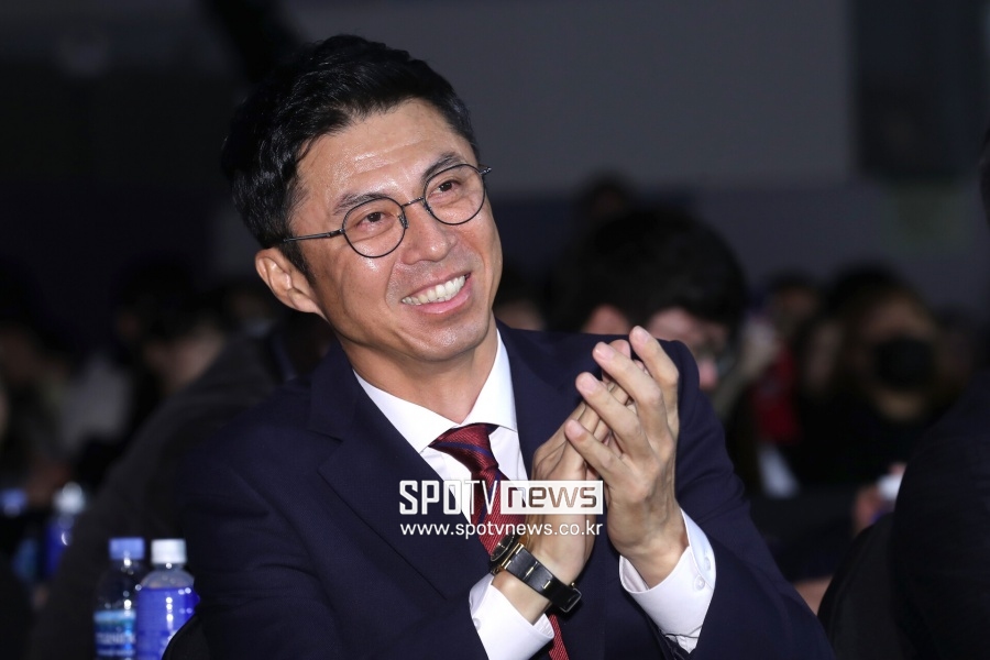 ▲ 손혁 한화 이글스 단장은 류현진과 겨우내 꾸준히 접촉하면서 국내 복귀를 적극적으로 추진했다. ⓒ곽혜미 기자