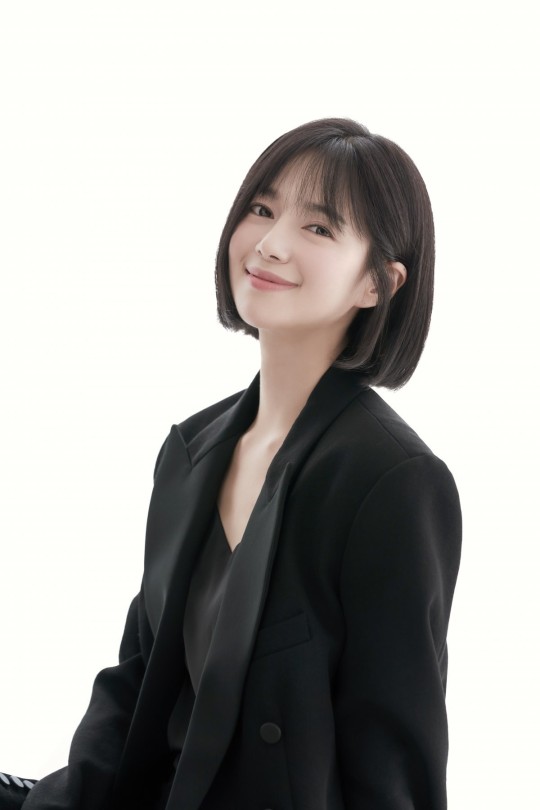 이엘리야, 클로버컴퍼니 전속계약…한석규·심은하 한솥밥[공식]