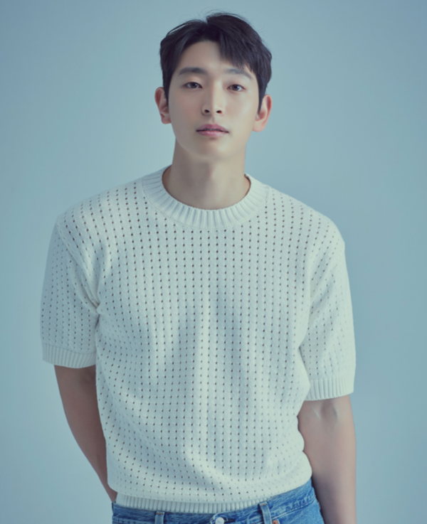 정진운, 영화 '신의악단' 주연 캐스팅…박시후와 대립각