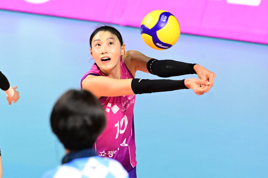 ▲ 흥국생명은 김연경의 맹활약을 앞세워 5라운드를 전승으로 장식했다. ⓒKOVO
